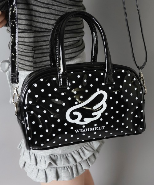 SPINNS（スピンズ）の「【2WAY】エナメルプリントボストンバッグ/平成女児（ボストンバッグ・レディース・その他/サックスブルー系/ブラック系その他・ONESIZE）」の3枚目の写真