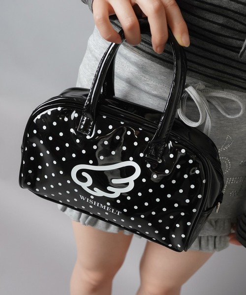 SPINNS（スピンズ）の「【2WAY】エナメルプリントボストンバッグ/平成女児（ボストンバッグ・レディース・その他/サックスブルー系/ブラック系その他・ONESIZE）」の7枚目の写真