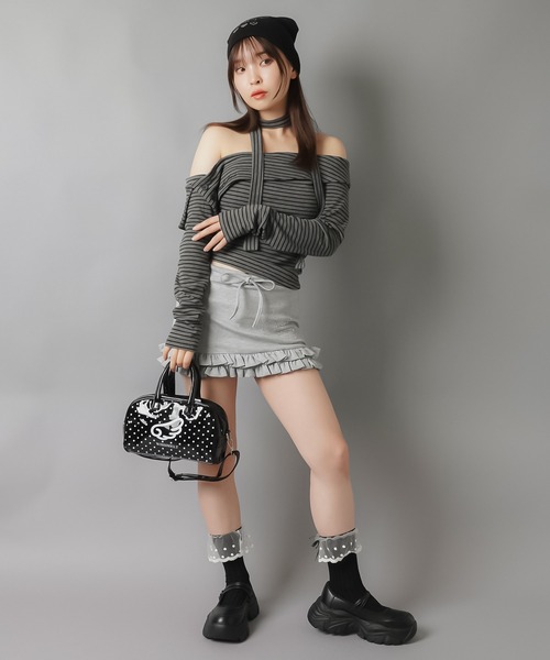 SPINNS（スピンズ）の「【2WAY】エナメルプリントボストンバッグ/平成女児（ボストンバッグ・レディース・その他/サックスブルー系/ブラック系その他・ONESIZE）」の9枚目の写真