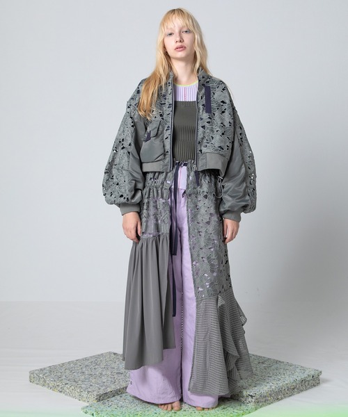 AULA AILA（アウラアイラ）の「レースMA-1ブルゾン（ブルゾン・レディース・イエロー×グリーン/ブラック/ライトカーキ・0）」の15枚目の写真