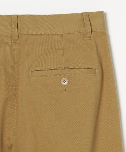 HELIOPOLE(エリオポール)の「COTTON TWILL CURVY TUCK PANTS(その他パンツ・レディース・アイボリー/キャメル/チャコールグレー・36/38)」の9枚目の写真