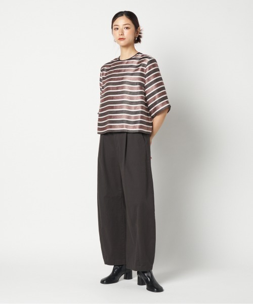 HELIOPOLE(エリオポール)の「COTTON TWILL CURVY TUCK PANTS(その他パンツ・レディース・アイボリー/キャメル/チャコールグレー・36/38)」の20枚目の写真
