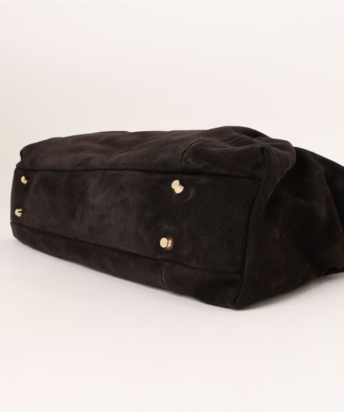CHRISTIAN VILLA(クリスチャンヴィラ)の「【CHRISTIAN VILLA】ワイドシルエットスエードハンドバッグ(Q56373)(ハンドバッグ・レディース・ダークブラウン・ALL)」の3枚目の写真