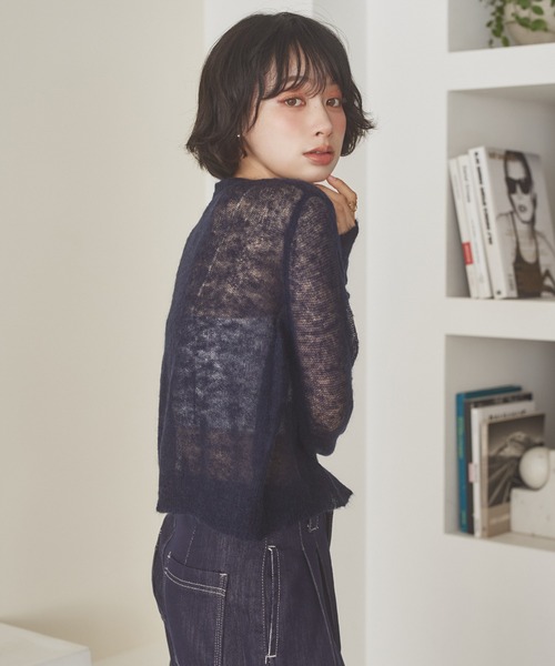 LAULEN(ローレン)の「compact sheer knit cardigan /コンパクトシアーニットカーディガン(カーディガン/ボレロ・レディース・グレー/ブラウン/ネイビー・FREE)」の9枚目の写真
