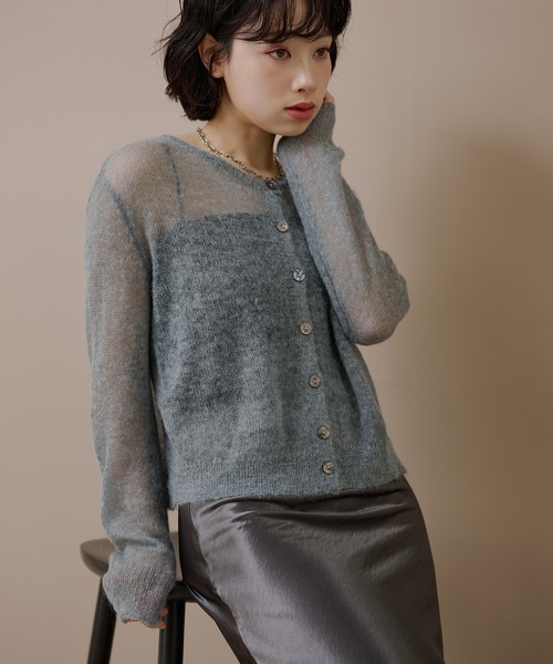 LAULEN(ローレン)の「compact sheer knit cardigan /コンパクトシアーニットカーディガン(カーディガン/ボレロ・レディース・グレー/ブラウン/ネイビー・FREE)」の13枚目の写真