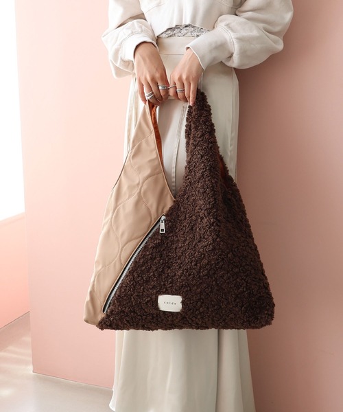 COLDE （コルデ）の「ボア×キルティングナイロントートバッグ（トートバッグ・レディース・アイボリー/チャコールグレー/ブラウン・FREE）」の21枚目の写真