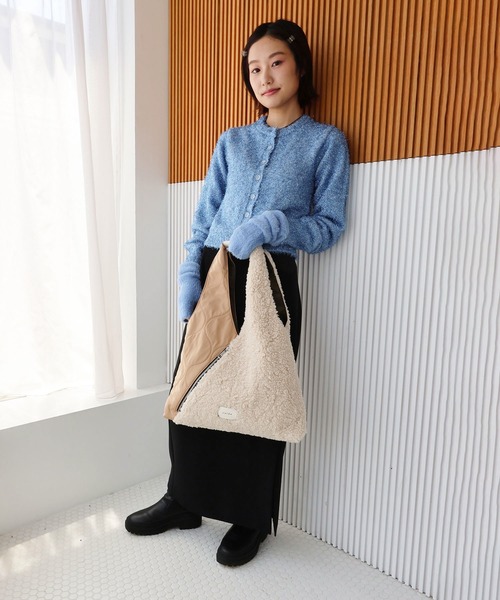 COLDE （コルデ）の「ボア×キルティングナイロントートバッグ（トートバッグ・レディース・アイボリー/チャコールグレー/ブラウン・FREE）」の6枚目の写真