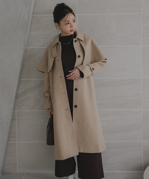 Petitjo(プッチージョ)の「小さいサイズ ケープ付ロングコート 低身長さん・小柄女性(トレンチコート・レディース・モカ/チャコールグレー・M-L/XS-S)」の3枚目の写真