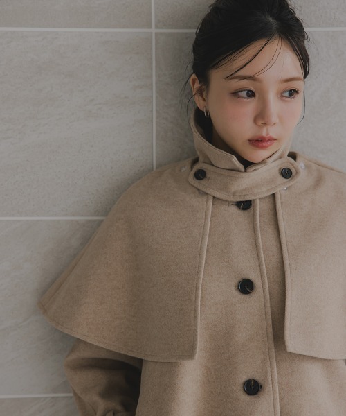 Petitjo(プッチージョ)の「小さいサイズ ケープ付ロングコート 低身長さん・小柄女性(トレンチコート・レディース・モカ/チャコールグレー・M-L/XS-S)」の13枚目の写真