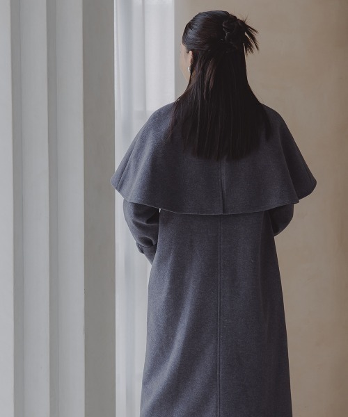 Petitjo(プッチージョ)の「小さいサイズ ケープ付ロングコート 低身長さん・小柄女性(トレンチコート・レディース・モカ/チャコールグレー・M-L/XS-S)」の22枚目の写真