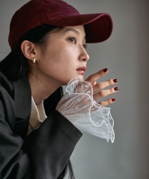 LEPSIM(レプシィム)の「カフスシュシュ 593604(シュシュ・レディース・ブラック/オフホワイト・ONE SIZE)」の2枚目の写真