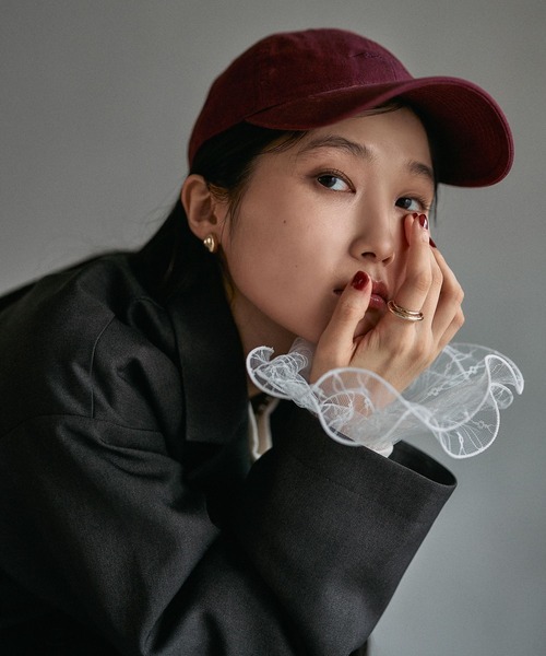 LEPSIM(レプシィム)の「カフスシュシュ 593604(シュシュ・レディース・ブラック/オフホワイト・ONE SIZE)」の8枚目の写真