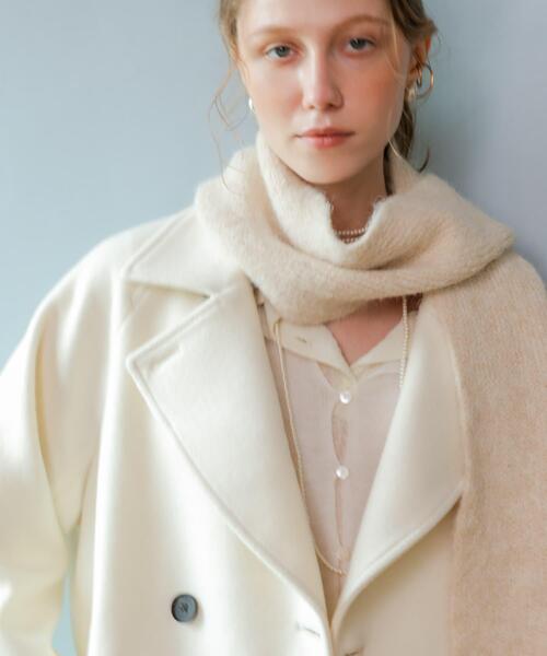 RODE SKO(ロデスコ)の「ショートマフラー(マフラー・レディース・アイボリー/レッド/グレー・ONE)」の9枚目の写真