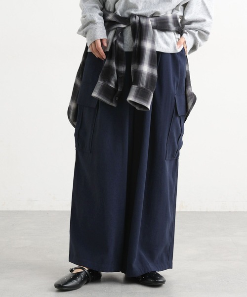 studio CLIP(スタディオクリップ)の「フィブリルツイルカーゴパンツ(その他パンツ・レディース・アイボリー/モカ/ネイビー・FREE)」の1枚目の写真