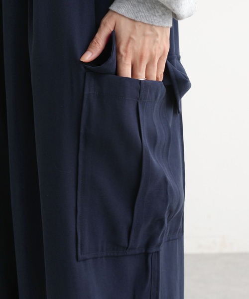 studio CLIP(スタディオクリップ)の「フィブリルツイルカーゴパンツ(その他パンツ・レディース・アイボリー/モカ/ネイビー・FREE)」の17枚目の写真