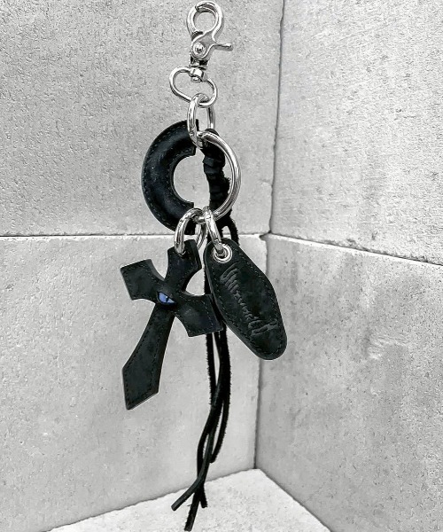 UNIZ（ユニズ）の「【UNIZ】Cross Eye Key Chain / 【ユニズ】クロスアイズフリンジキーチェーン（キーホルダー・メンズ・ブラック・ONE SIZE）」の5枚目の写真