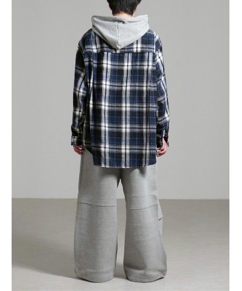 Chikashitsu +(チカシツプラス)の「【Chikashitsu +】oversized hood mix check shirt / 【チカシツプラス】オーバーサイズフードミックスチェックシャツ(シャツ/ブラウス・メンズ・ネイビー/レッド/ベージュ・ONE SIZE)」の21枚目の写真