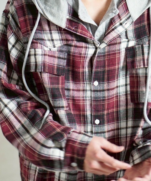 Chikashitsu +(チカシツプラス)の「【Chikashitsu +】oversized hood mix check shirt / 【チカシツプラス】オーバーサイズフードミックスチェックシャツ(シャツ/ブラウス・メンズ・ネイビー/レッド/ベージュ・ONE SIZE)」の14枚目の写真