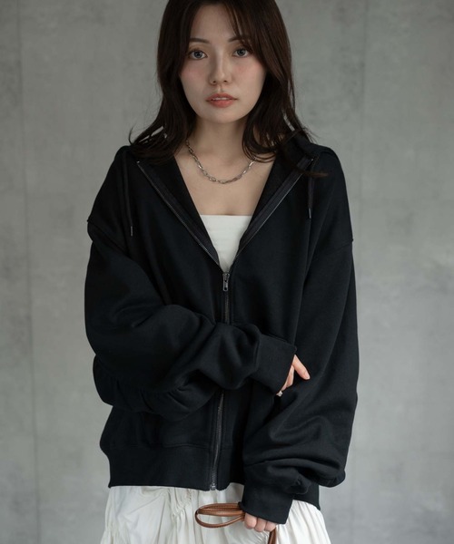 CREARE -LINO-（クレアーレリノ）の「〈ユニセックス商品〉ラウンドスリーブジップアップパーカー（パーカー・メンズ・アッシュ/ブラック・M/L）」の6枚目の写真