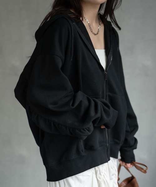 CREARE -LINO-（クレアーレリノ）の「〈ユニセックス商品〉ラウンドスリーブジップアップパーカー（パーカー・メンズ・アッシュ/ブラック・M/L）」の7枚目の写真