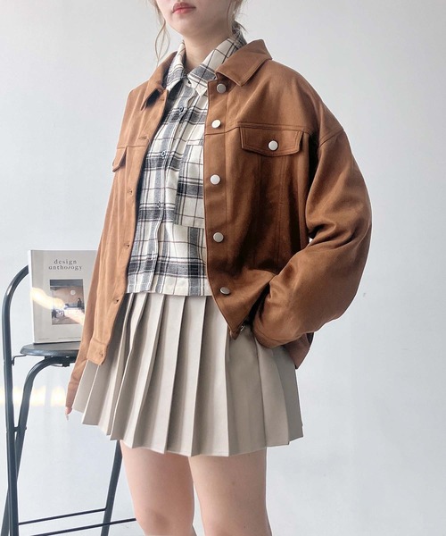 AS KNOW AS plus(アズノゥアズプラス)の「♪スウェード ダブルポケットゆるりジャケット(ブルゾン・レディース・チャコールグレー/ベージュ/キャメル・FREE)」の6枚目の写真