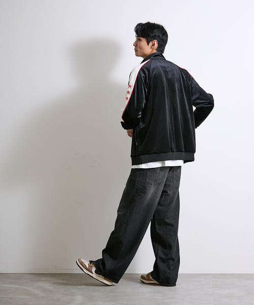 PARIS SAINT-GERMAIN（パリサンジェルマン）の「【Paris Saint-Germain / パリ・サン＝ジェルマン】 JP VELOR TOP（その他アウター・メンズ・グレー/ブラック・MEDIUM/LARGE/X-LARGE）」の16枚目の写真