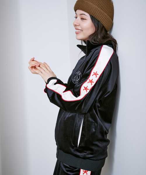 PARIS SAINT-GERMAIN（パリサンジェルマン）の「【Paris Saint-Germain / パリ・サン＝ジェルマン】 JP VELOR TOP（その他アウター・メンズ・グレー/ブラック・MEDIUM/LARGE/X-LARGE）」の7枚目の写真