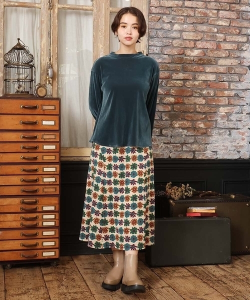 Jocomomola(ホコモモラ)の「ベロアチュール プルオーバーカットソー(Tシャツ/カットソー・レディース・ブルー/グレー・40)」の10枚目の写真