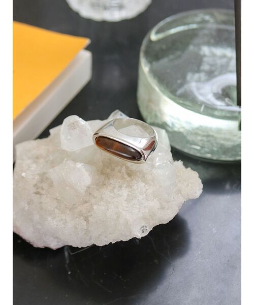 Ungrid（アングリッド）の「エリプスデザインストーンコンビリング（リング・レディース・ブルー/ブラウン/ブラック・FREE）」の9枚目の写真