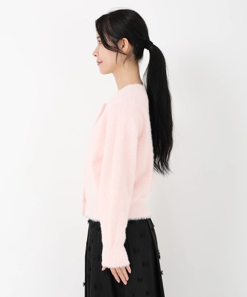 STRAWBERRY-FIELDS（ストロベリーフィールズ）の「メルティーシャギー_パール釦シャギーニット（カーディガン/ボレロ・レディース・ライトグレー/ライトピンク/オフホワイト・2）」の6枚目の写真