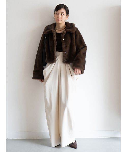 SNIDEL（スナイデル）の「ステンカラーショートファーコートジャケット（ステンカラーコート・レディース・ブラウン/ピンク/ベージュ・0/1）」の11枚目の写真
