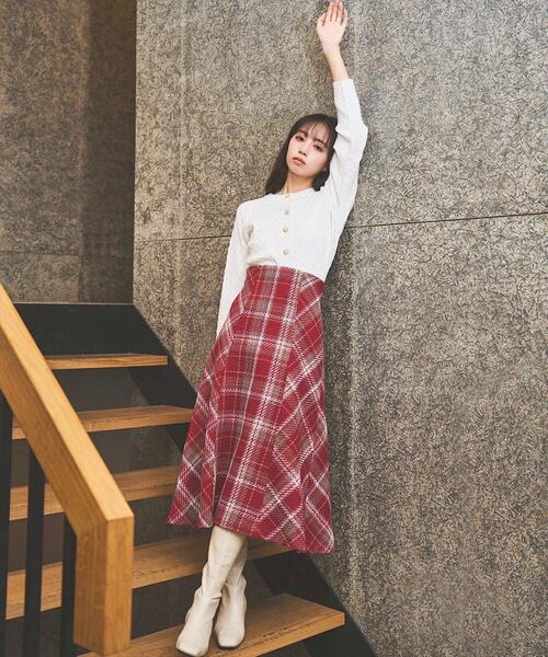 SWINGLE(スウィングル)の「ケーブルニットカーディガン(カーディガン/ボレロ・レディース・ライトグレー/ブラック/レッド/オフホワイト・FREE)」の6枚目の写真