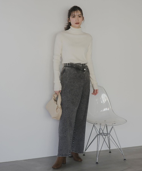 slattgir(スラットジール)の「高身長 ラップ風デニムワイドパンツ(トールサイズ)Essenave(デニムパンツ・レディース・ブラック/ブルー・TM/TL/TLL/T3L)」の11枚目の写真