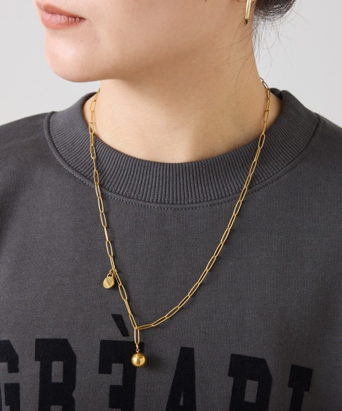 COLLAGE GALLARDAGALANTE（コラージュガリャルダガランテ）の「ステンレスボールネックレス（ネックレス・レディース・ゴールド・FREE）」の2枚目の写真