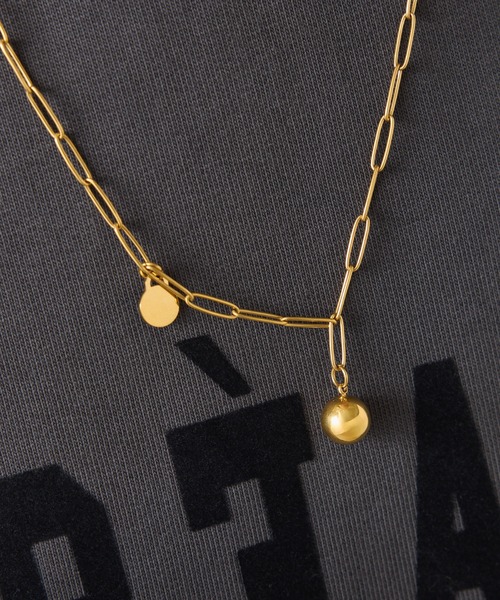 COLLAGE GALLARDAGALANTE（コラージュガリャルダガランテ）の「ステンレスボールネックレス（ネックレス・レディース・ゴールド・FREE）」の4枚目の写真