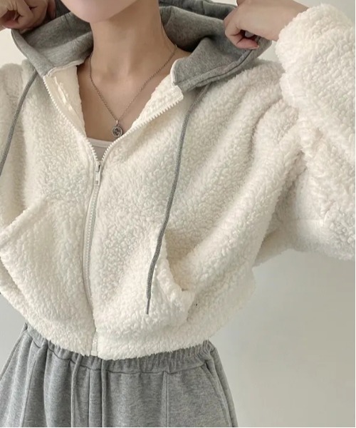 gossip！ロサンゼルス（ゴシップロサンゼルス）の「Y2K 【秋冬新作】  フードゆったりスウェットパーカー（パーカー・レディース・ブラック・M）」の12枚目の写真