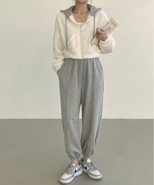 gossip！ロサンゼルス（ゴシップロサンゼルス）の「Y2K 【秋冬新作】  フードゆったりスウェットパーカー（パーカー・レディース・ブラック・M）」の14枚目の写真