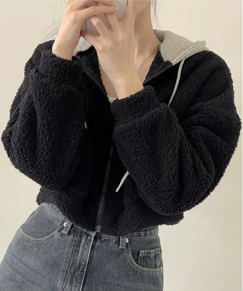 gossip！ロサンゼルス（ゴシップロサンゼルス）の「Y2K 【秋冬新作】  フードゆったりスウェットパーカー（パーカー・レディース・ブラック・M）」の8枚目の写真