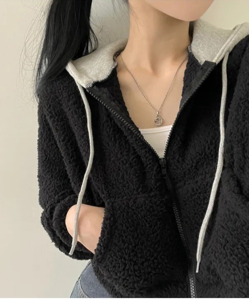 gossip！ロサンゼルス（ゴシップロサンゼルス）の「Y2K 【秋冬新作】  フードゆったりスウェットパーカー（パーカー・レディース・ブラック・M）」の9枚目の写真