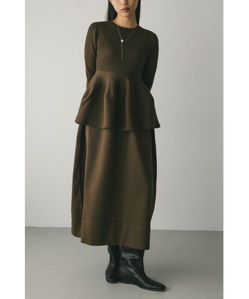 STYLEMIXER(スタイルミキサー)の「ドッキングフォルムニットワンピース(ワンピース・レディース・ブラック/カーキ/オレンジ・SMALL/MEDIUM)」の14枚目の写真