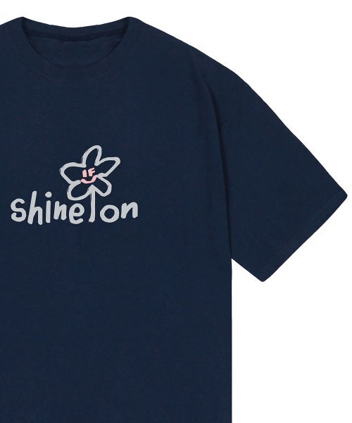 GRAVER（グレーバー）の「[ユニセックス]シャインオンフラワースマイル半袖Tシャツ_ネイビー（Tシャツ/カットソー・レディース・ネイビー・SMALL/LARGE/MEDIUM）」の4枚目の写真