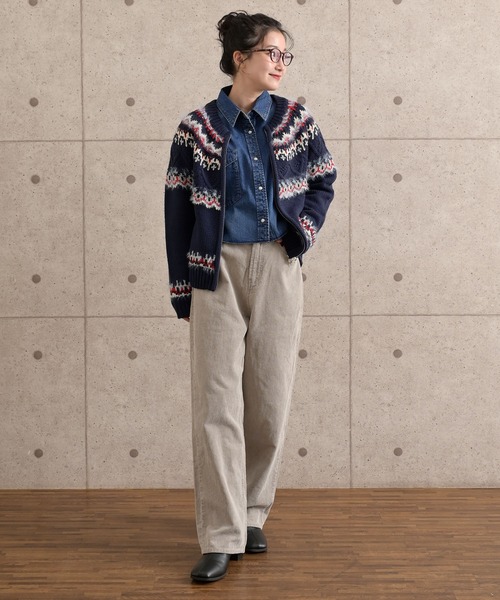 cepo（セポ）の「キュウシン柄ジップカーディガンJKT（カーディガン/ボレロ・レディース・ホワイト系/ネイビー系・M）」の3枚目の写真