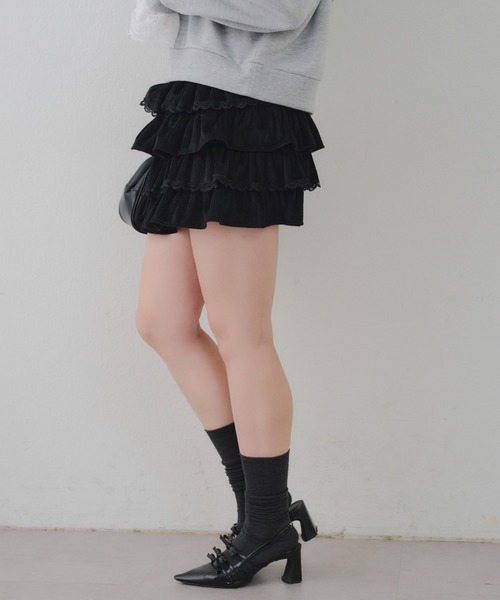 continuer de NICE CLAUP（コンティニューデナイスクラップ）の「レースフリルミニスカート（スカート・レディース・アイボリー/ブラック/オフホワイト・FREE）」の6枚目の写真
