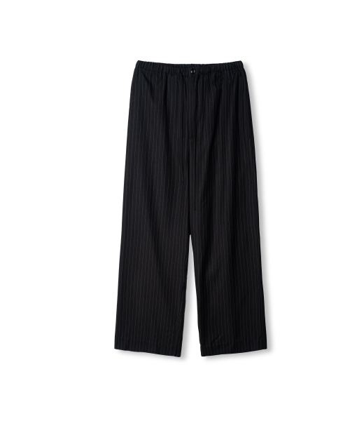 CONNECT KINLOCH（コネクトキンロック）の「ピンストライプドローストリングワイドパンツ[ブラック]（スラックス・メンズ・ブラック・SMALL/MEDIUM/LARGE）」の2枚目の写真