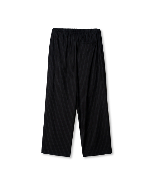 CONNECT KINLOCH（コネクトキンロック）の「ピンストライプドローストリングワイドパンツ[ブラック]（スラックス・メンズ・ブラック・SMALL/MEDIUM/LARGE）」の3枚目の写真