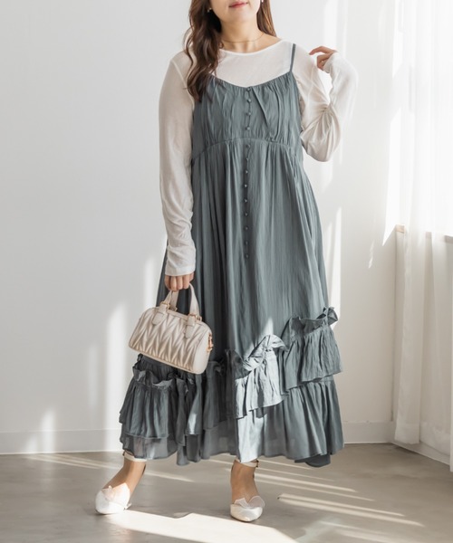CLETTE(クレット)の「CLETTEオリジナルななめフリルキャミワンピース(ワンピース・レディース・グレー/ブラック/キャメル・LL/3L/4L)」の9枚目の写真