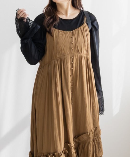 CLETTE(クレット)の「CLETTEオリジナルななめフリルキャミワンピース(ワンピース・レディース・グレー/ブラック/キャメル・LL/3L/4L)」の15枚目の写真