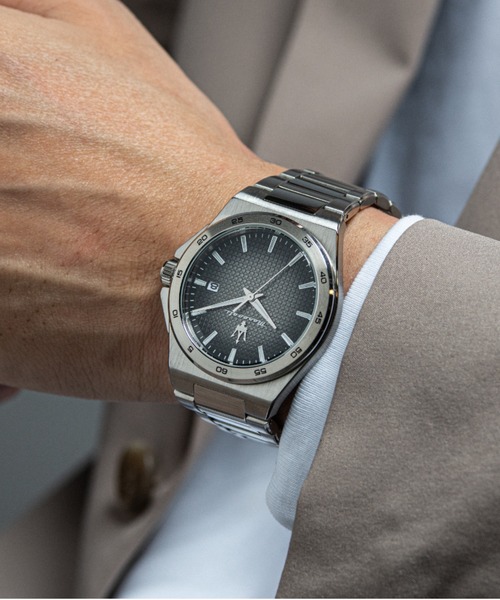 Maserati（マセラティ）の「「Maserati/マセラティ」ベロチタ スリム - 40mm シルバー ブレスレット（アナログ腕時計・メンズ・スカイブルー/シルバー×ブラック・40mm）」の2枚目の写真