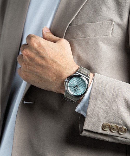 Maserati（マセラティ）の「「Maserati/マセラティ」ベロチタ スリム - 40mm シルバー ブレスレット（アナログ腕時計・メンズ・スカイブルー/シルバー×ブラック・40mm）」の14枚目の写真