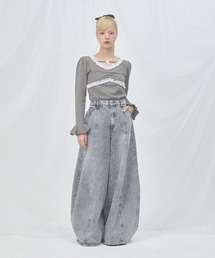 FickleBebe（フィクルベベ）の「ボリュームワイドデニムパンツ（その他パンツ）」